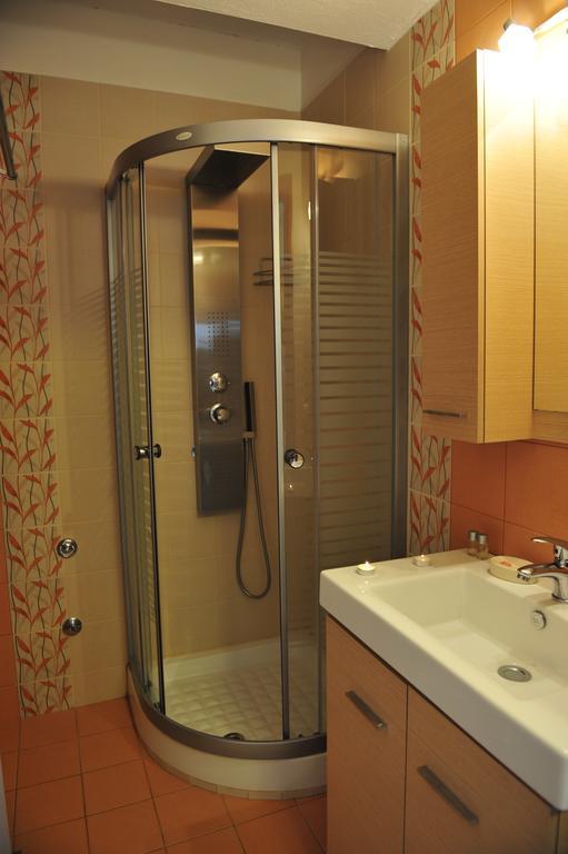 Apartament Pansion Evi Amoliani Pokój zdjęcie