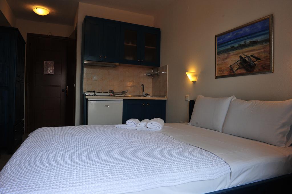 Apartament Pansion Evi Amoliani Pokój zdjęcie