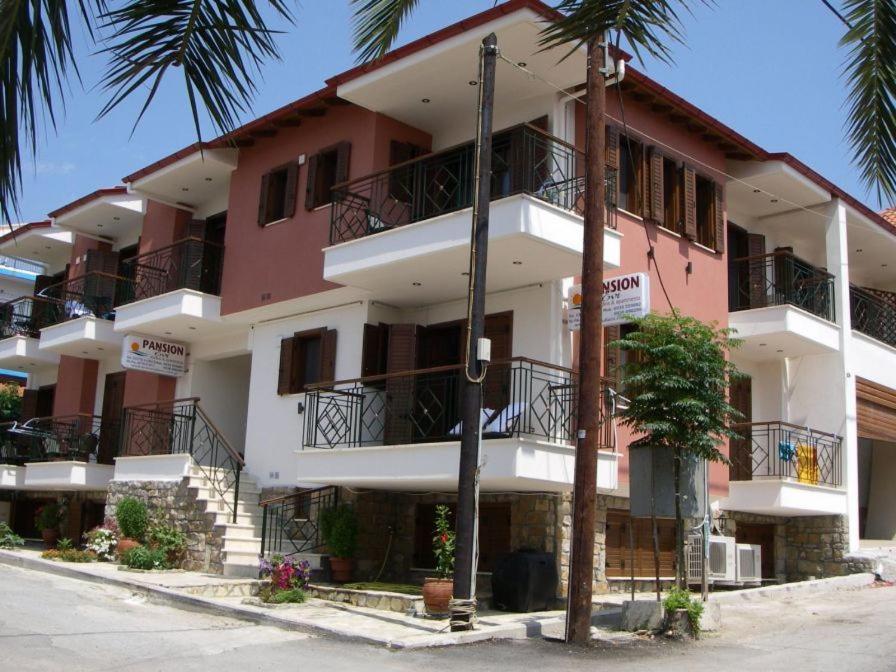 Apartament Pansion Evi Amoliani Zewnętrze zdjęcie